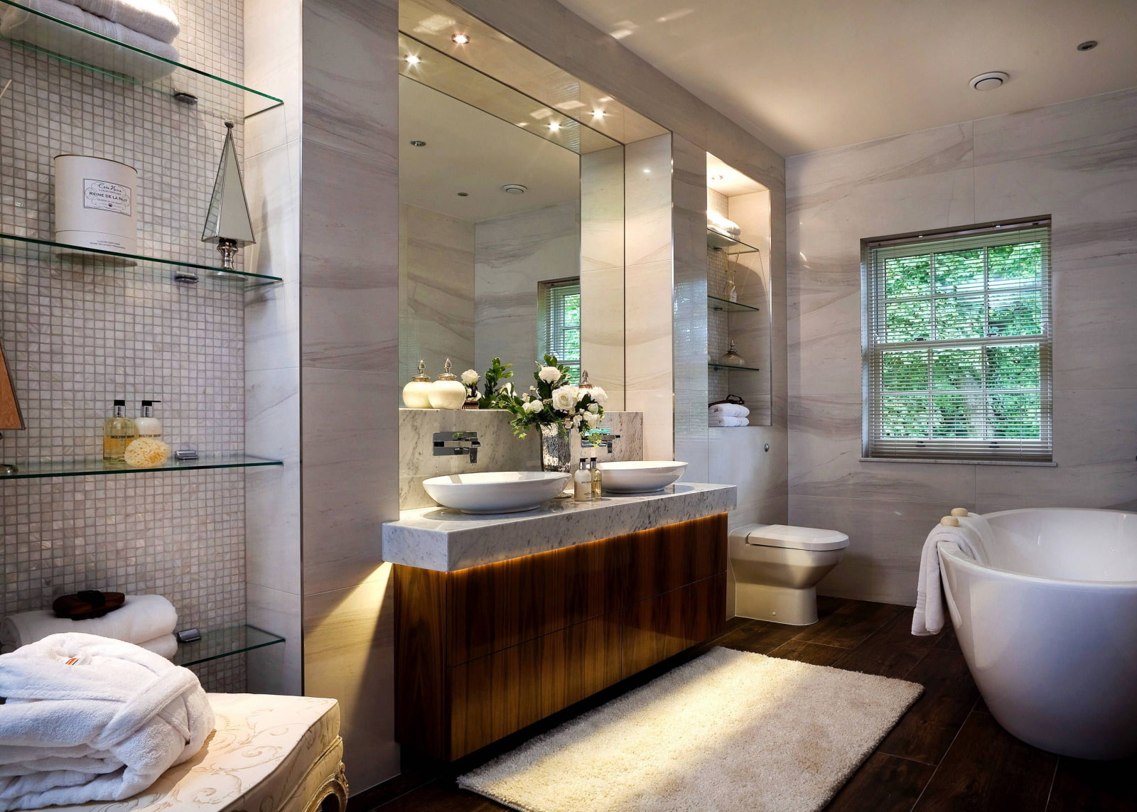 Современная ванная комната - как оформить функциональное пространство