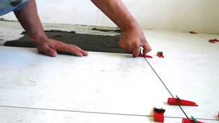 Уроки мастерства: как создать идеальный ровный поверхностный слой с помощью системы выравнивания плитки